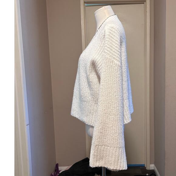 Guess Women's White Sweater with Chunky Knit Long Sleeves Size Large - Picture 3 of 8